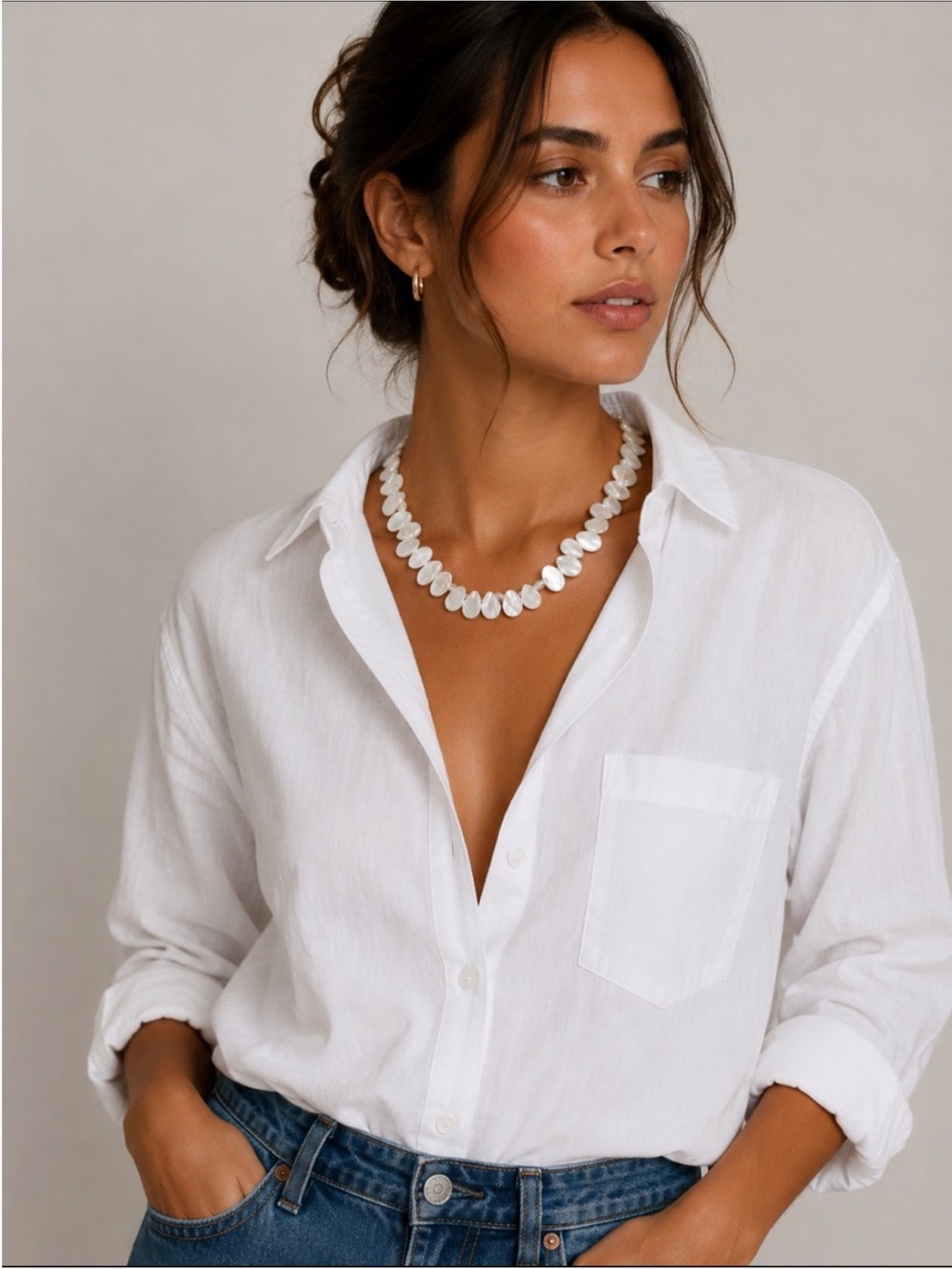 New! Ivory White Teardrop Shell Necklace NWOT (5045)